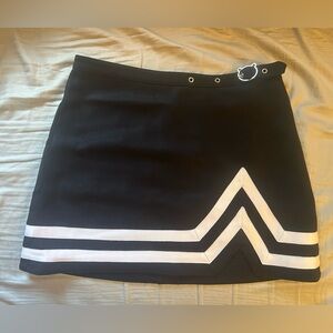 Black and white Bear Buckle Cheer Skirt Teddy fresh